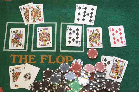 tre carte uguali nel gioco del poker